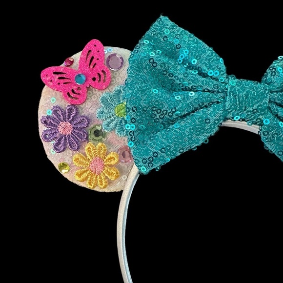 Women’s Disney Inspired Handmade Sequin Butterfly Floral Minnie Ears - NWOT - Picture 3 of 4